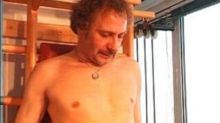 Tattooed french brunette banged - porn video